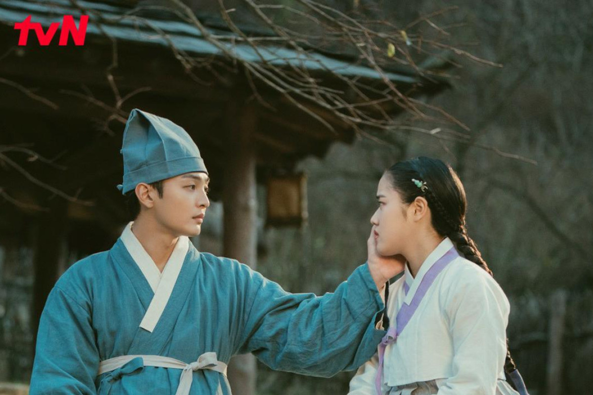 Nonton Drakor Poong The Joseon Psychiatrist 2 Episode 8 SUB Indo: Eun Woo Confess ke Se Poong? Tayang Hari Ini Kamis, 2 Februari 2023 di Viu