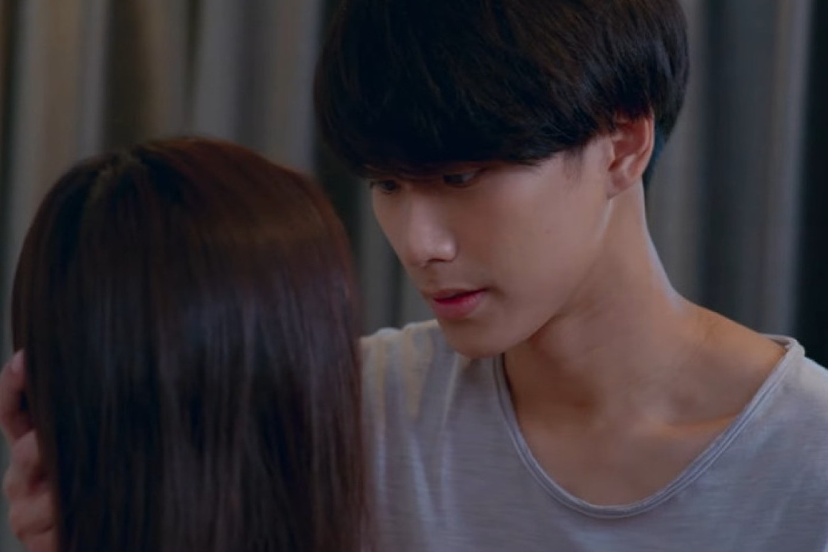 Update NONTON Drama Thailand Double Savage Episode 4 SUB Indo: Korn Beri Kejelasan Pada Rung! Hari ini Selasa, 25 April 2023 di Viu Bukan Telegram