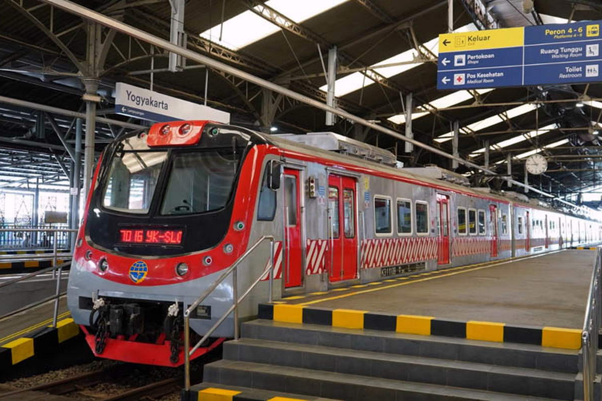 Makin Pratis dan Ngak Ribet! Naik KRL Bisa Bayar Pakai Gopay, Ini Rute dan Cara Pakainya